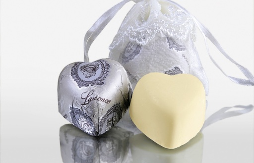 White Heart with Hazelnut Praline 250g